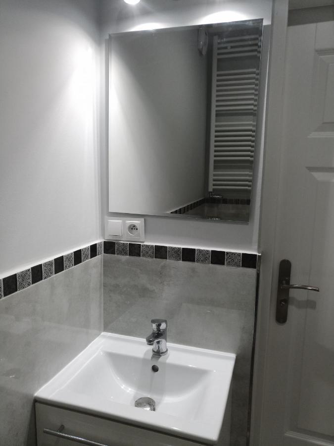 Studio Jutrzenka Z Lazienka By Apartamenty Na Dni Wrocław Eksteriør bilde