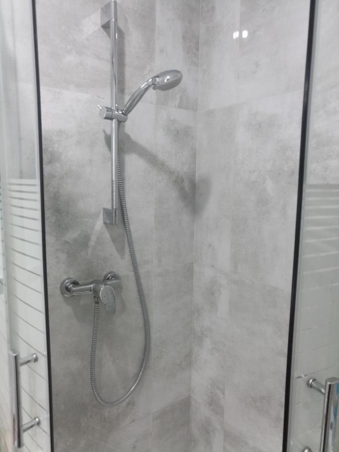 Studio Jutrzenka Z Lazienka By Apartamenty Na Dni Wrocław Eksteriør bilde